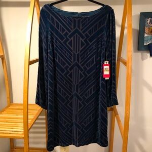 NWT Vince Camuto blue velvet art deco-inspired dress